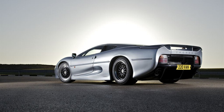 JAGUAR XJ220 JAGUAR XJ220