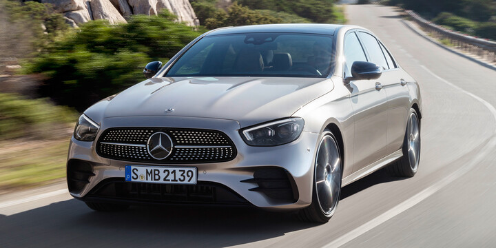 MERCEDES-BENZ E 300 AMG LINE PREMIUM + E A MERCEDES-BENZ E 300 AMG LINE PREMIUM + E A