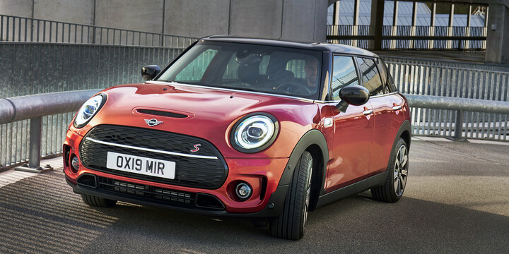 MINI CLUBMAN COOPER BLACK AUTO MINI CLUBMAN COOPER BLACK AUTO