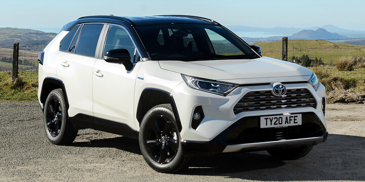TOYOTA RAV4 INVINCIBLE D-4D 4X2 TOYOTA RAV4 INVINCIBLE D-4D 4X2