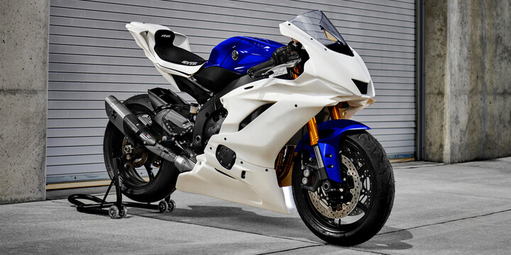 YAMAHA R6 YAMAHA R6
