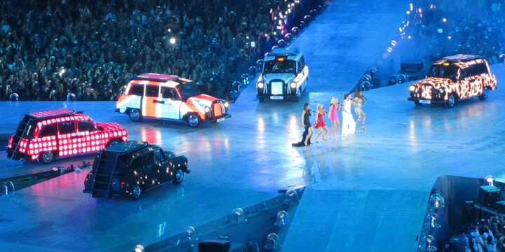 LONDON TAXIS INT TX1 SILVER AUTO LONDON TAXIS INT TX1 SILVER AUTO