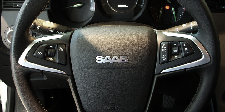 SAAB 9-5 VECTOR SE TID4 AUTO SAAB 9-5 VECTOR SE TID4 AUTO
