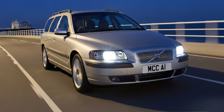 VOLVO V70
