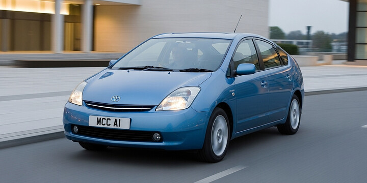 TOYOTA PRIUS (2000-04) TOYOTA PRIUS (2000-04)