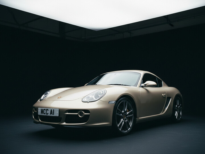 PORSCHE CAYMAN