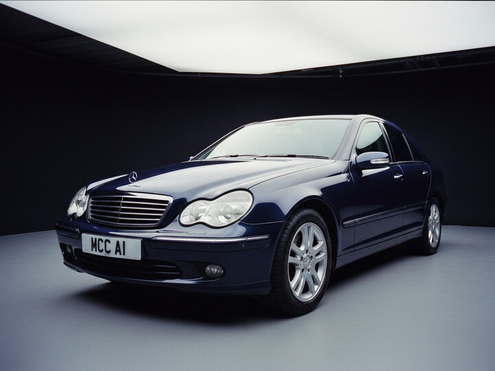 MERCEDES-BENZ C180 KOMP. AVANTGARDE SE A MERCEDES-BENZ C180 KOMP. AVANTGARDE SE A
