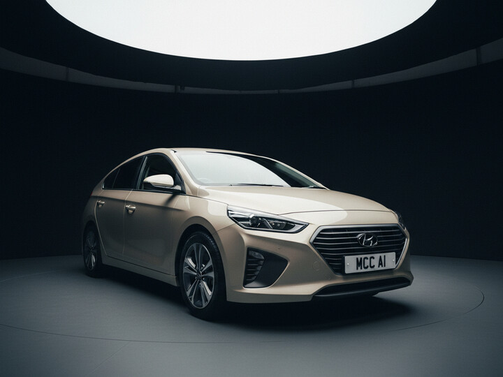 HYUNDAI IONIQ PREMIUM SE HEV S-A HYUNDAI IONIQ PREMIUM SE HEV S-A