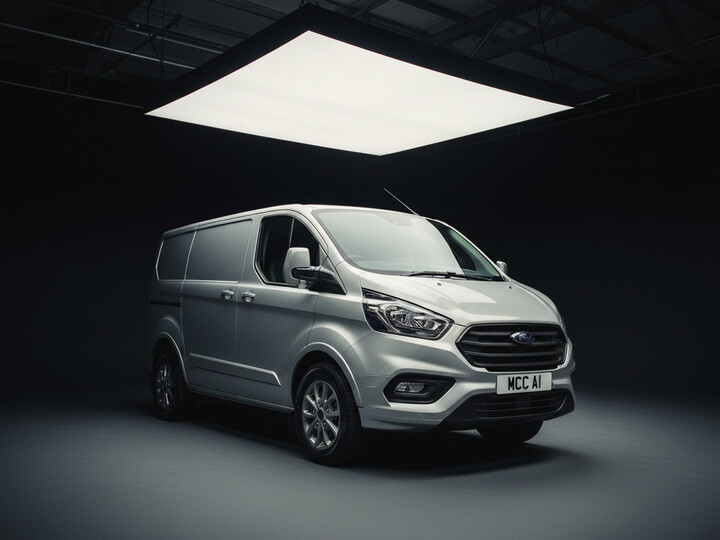 FORD TRANSIT CUSTOM 300LIMITD EBLUE FORD TRANSIT CUSTOM 300LIMITD EBLUE