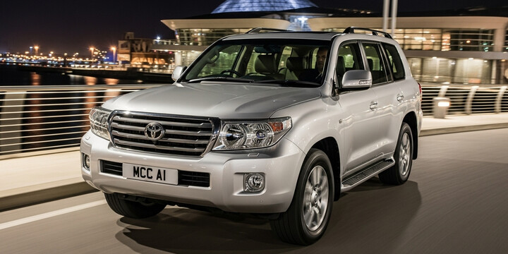 TOYOTA LAND CRUISER V8 TOYOTA LAND CRUISER V8