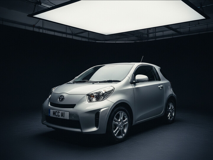 TOYOTA IQ
