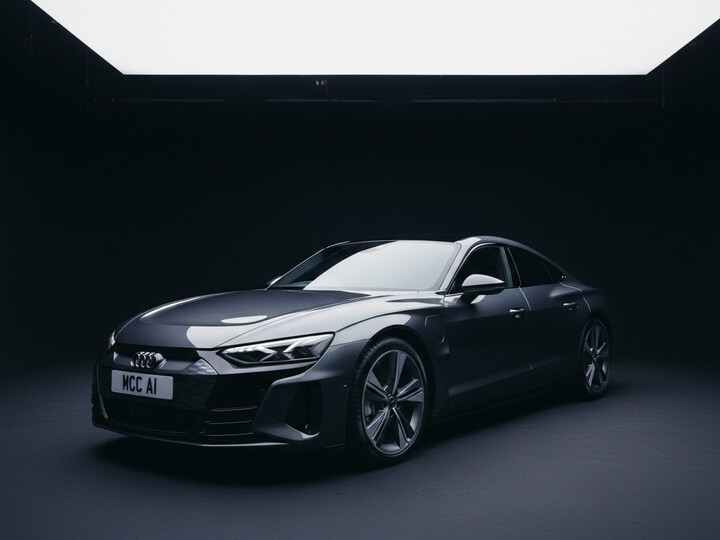 AUDI E-TRON GT QUATTRO AUDI E-TRON GT QUATTRO