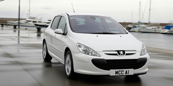 PEUGEOT 307