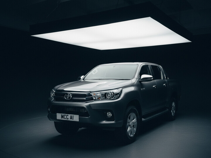 TOYOTA HILUX ACTIVE D-4D 4WD DCB TOYOTA HILUX ACTIVE D-4D 4WD DCB