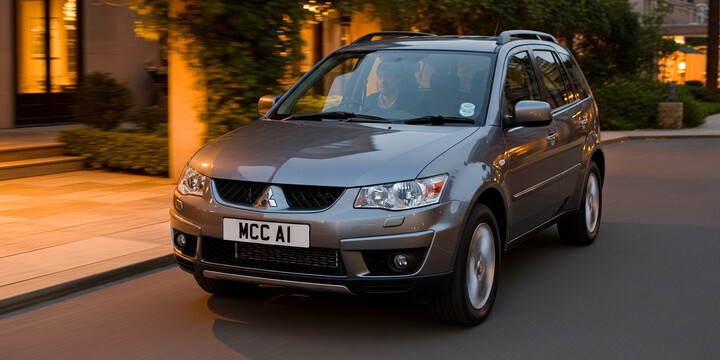 MITSUBISHI COLT (2008-13) MITSUBISHI COLT (2008-13)